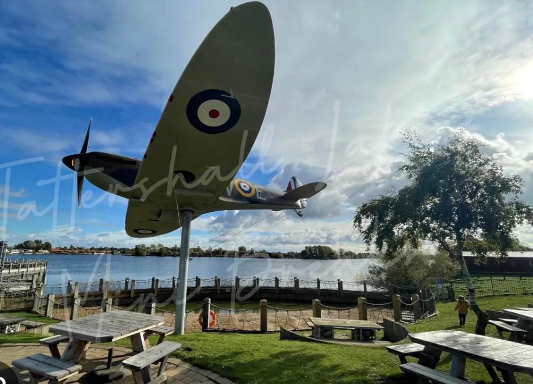 Beautiful 8 Birth Holiday Home - Tattershall Lakes ภายนอก รูปภาพ